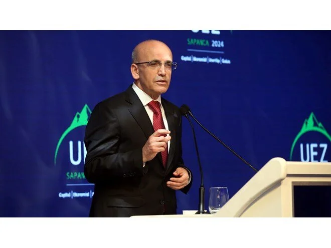 Hazine ve Maliye Bakanı
