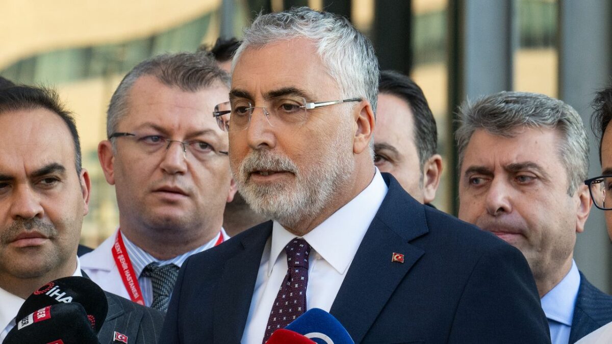 Çalışanların merakla beklediği asgari ücret