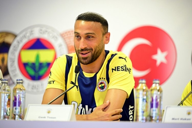 Fenerbahçe'nin golcü oyuncusu Cenk Tosun'un