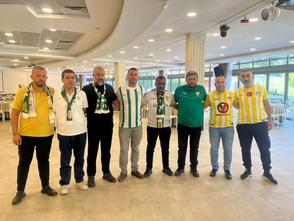 Bursaspor ve Muşsporlu taraftarlar maç