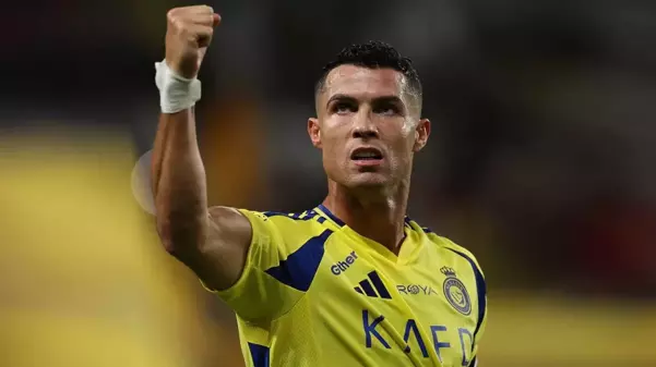 Cristiano Ronaldo, hayranlarının gönlünde taht