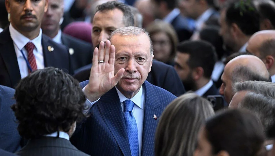 Gazete Pencere yazarı Nuray