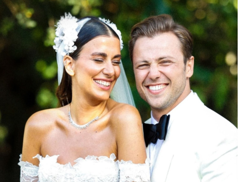 Tolga Sarıtaş ve Zeynep