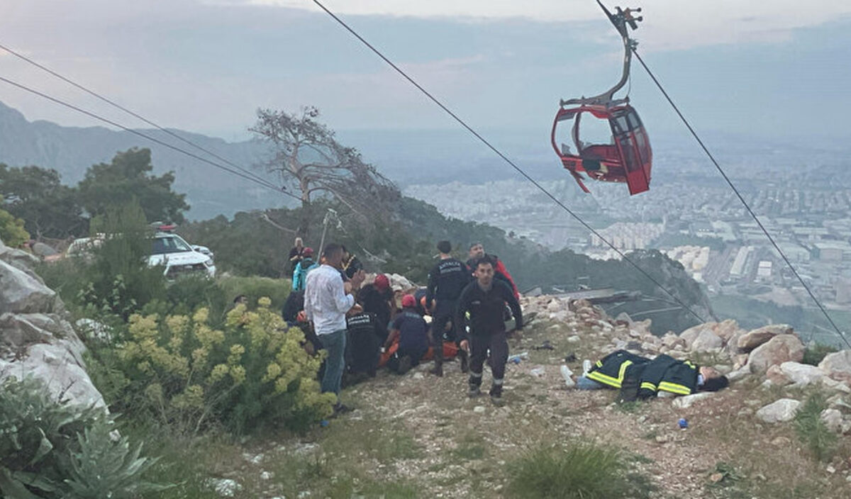 Antalya'da meydana gelen teleferik