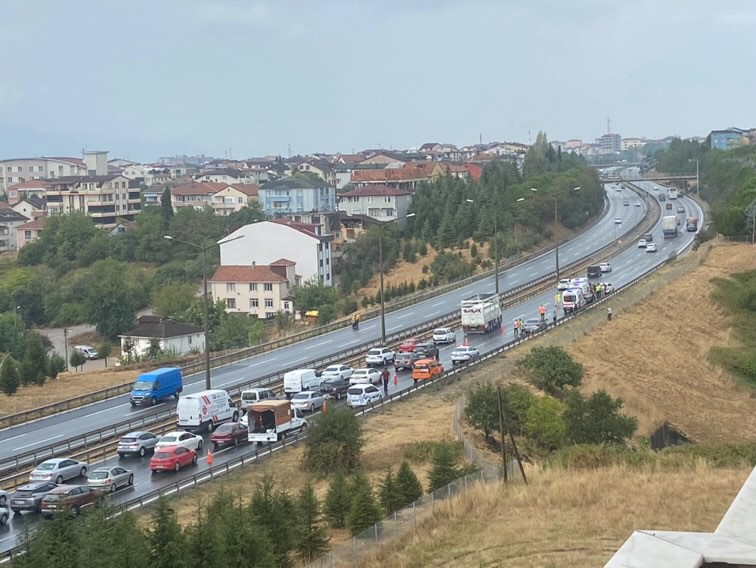 TEM otoyolu Derince geçişinde
