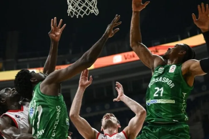 Temsilcimiz Bursaspor Basketbol, çekişme içinde