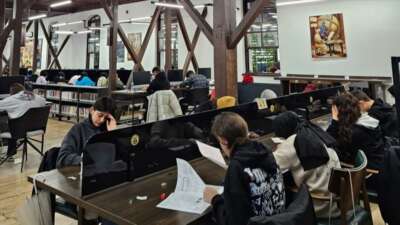 İnegöl Belediyesi’nin Nöbetçi Kitaphanelerde belirli