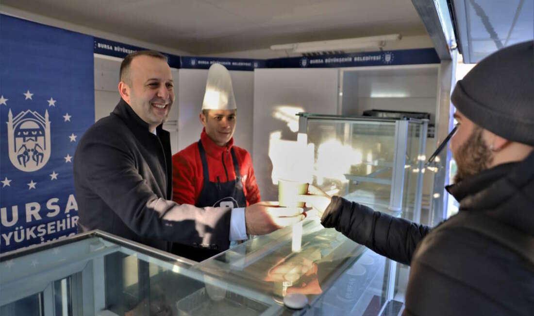 Bursa Büyükşehir’den soğuk kış günlerinde öğrencilere sıcak çorba! Bursa Uludağ Üniversitesi ve