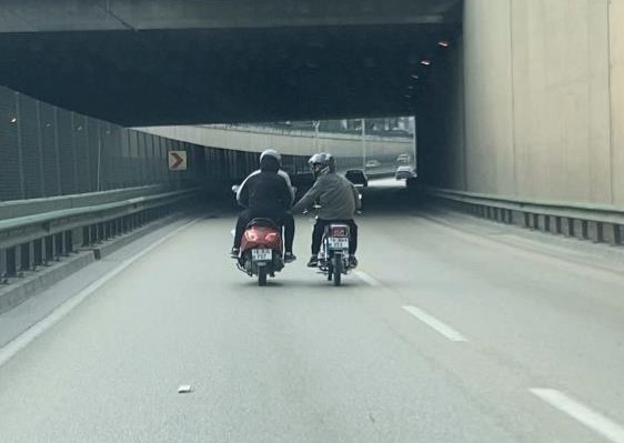 Bursa'nın Kestel ilçesinde 2 motosikletlinin
