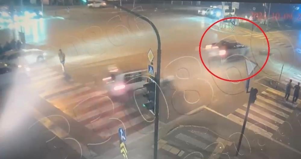 Bursa'da kamyonetle çarptığı 16