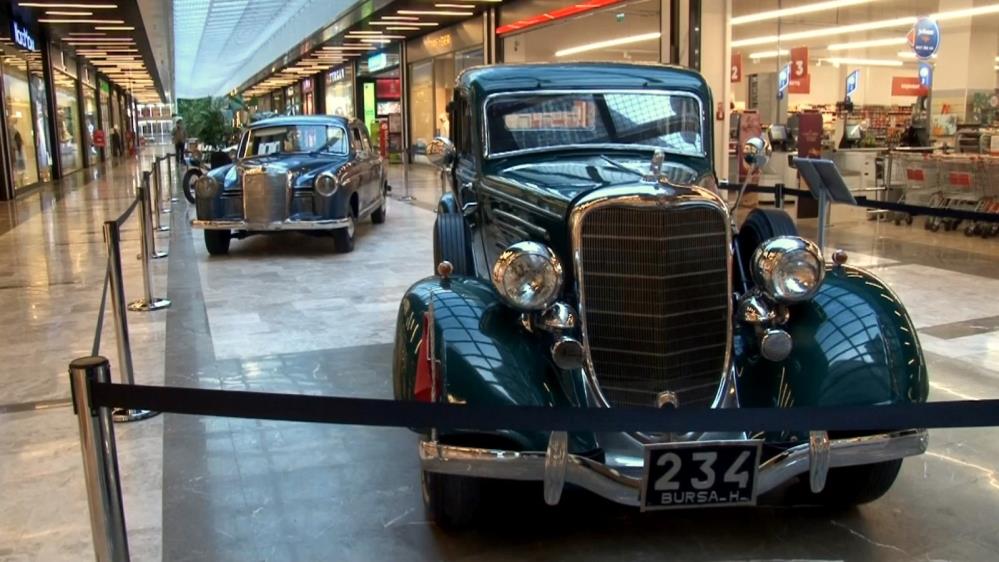 Bursa'da Ahmet Erdönmez'in koleksiyonunda