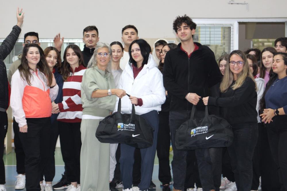 Karacabey'de ilçe genelindeki öğrencilerin sportif