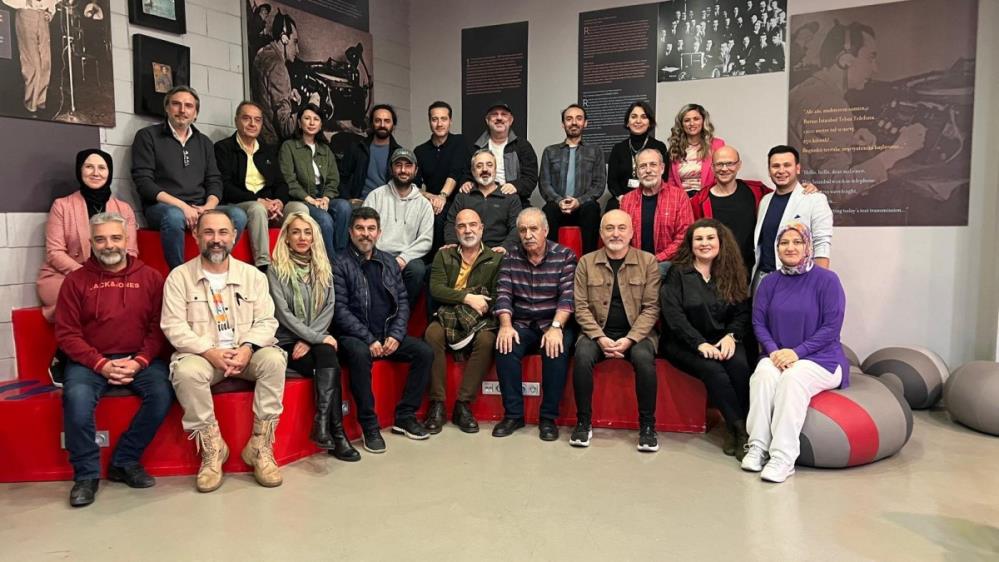 BUÜ’lü akademisyenin radyo oyunu TRT Radyo 1’de