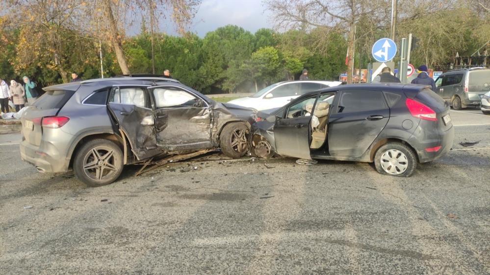 Bursa’da kırmızı ışık ihlali ortaya bu görüntüyü çıkardı
