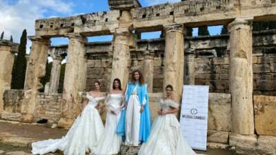 Meryem Ana temalı kıyafet Hierapolis ve Efes’te sergilendi