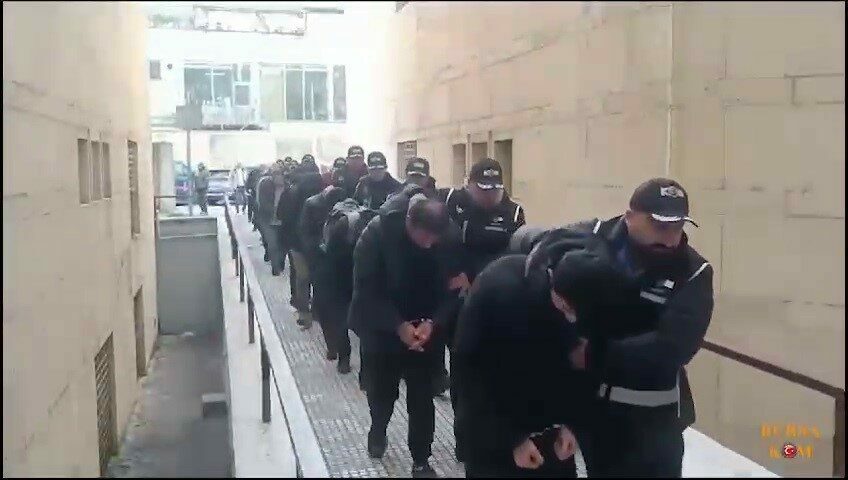 Bursa Emniyet Müdürlüğü ekipleri;