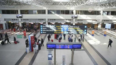 Yurt dışına çıkış harcının pulla