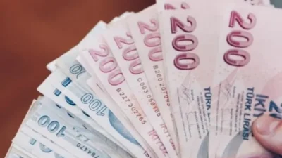 Cumhurbaşkanı Erdoğan, üniversite öğrencilerine 2025