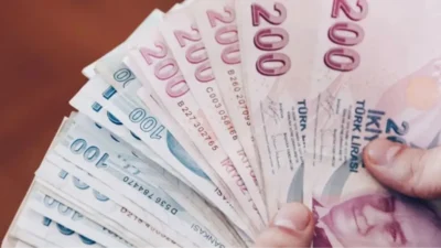 TÜRK – İŞ Genel Başkanı