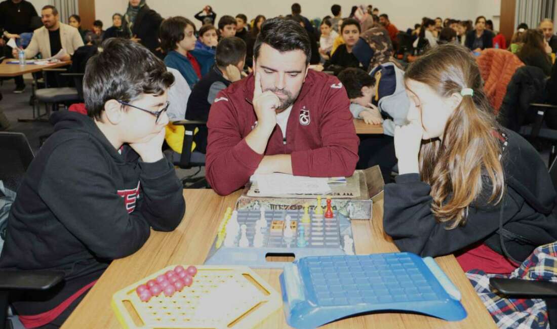 Bursa’da Zekâ Oyunları Süper Ligi başladı Bursa İl Millî Eğitim