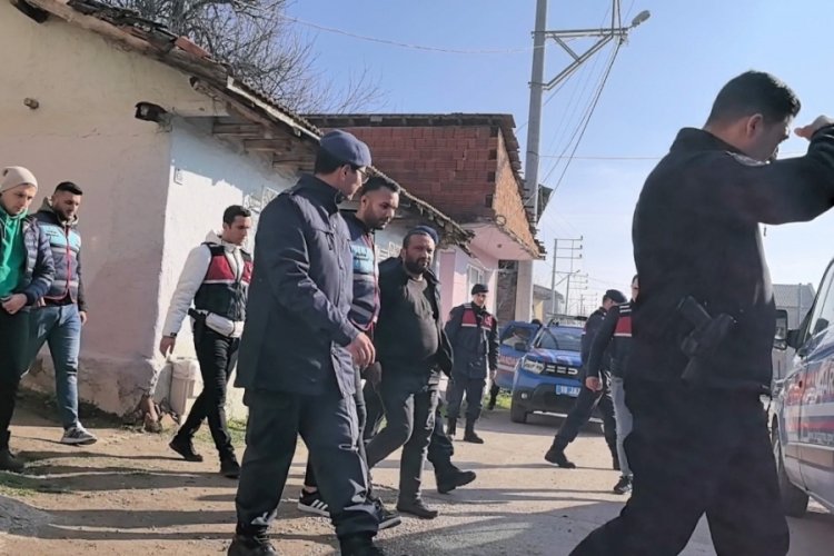 Bursa'nın İnegöl ilçesinde evi kundaklayıp