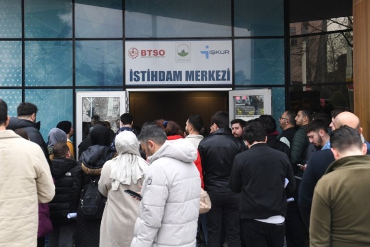 Bursa OKİM iş arayanların umudu oldu