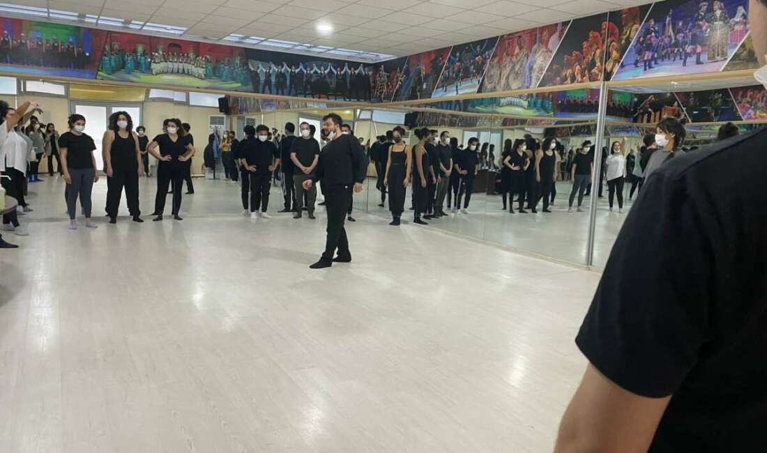 Bursa Şehir Tiyatrosu, kadrosunu güçlendiriyor Bursa Büyükşehir Belediyesi Şehir