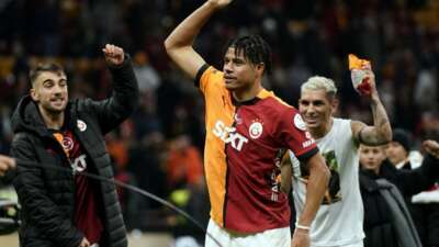 Galatasaray Göztepe’yi 2- 1 yendi