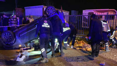 Kocaeli'nin Kartepe ilçesinde tırın arkadan