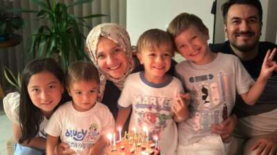 “Biz yanıyoruz, itfaiye gönderin”