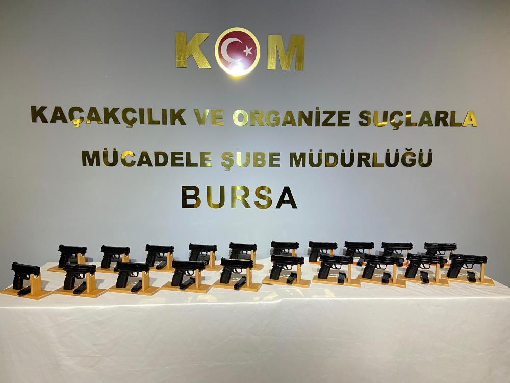 Bursa KOM'un silah tacirlerine