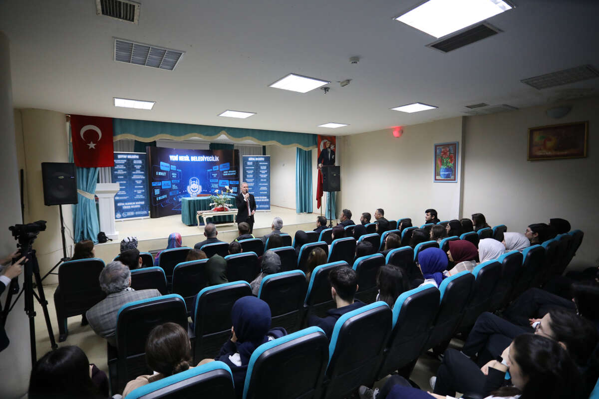 Başkan Taban’dan gençlere; Eleştiri, öneri ve tavsiyelerinizi bizlere ulaştırın