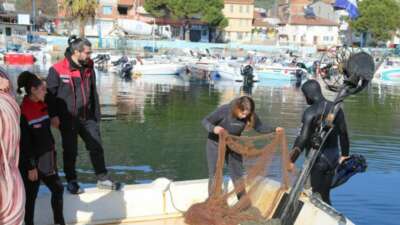 Bursa Gemlik Körfezi Hayalet ağlardan temizlendi