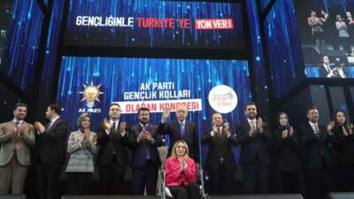 Ak Parti Gençlik Kolları Kongresi’nin divan başkanı Ahmet Kılıç oldu