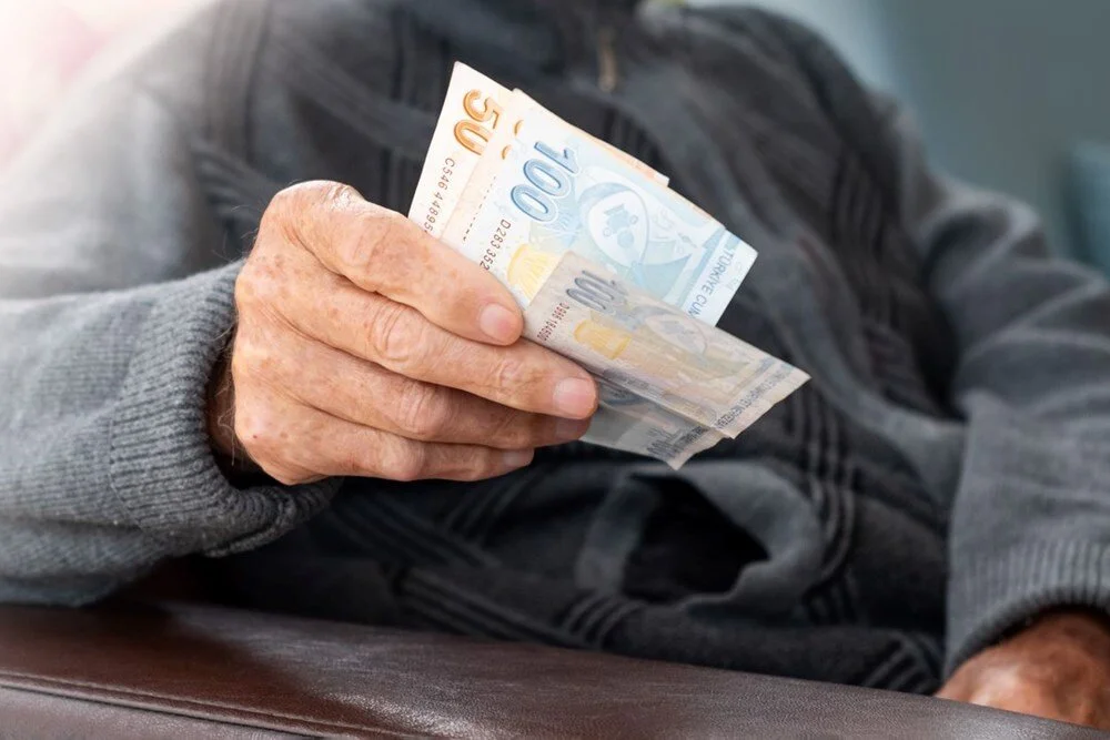 İş Bankası’ndan emeklilere büyük promosyon fırsatı!
