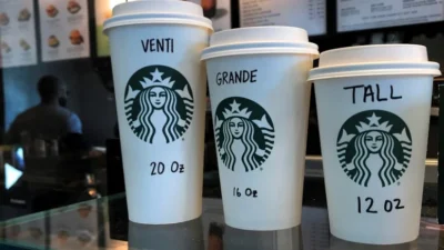 Kahve zinciri Starbucks Türkiye fiyatlarına