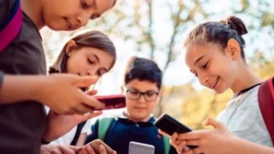 16 yaşından küçükler dikkat; Sosyal medyaya düzenleme geliyor…