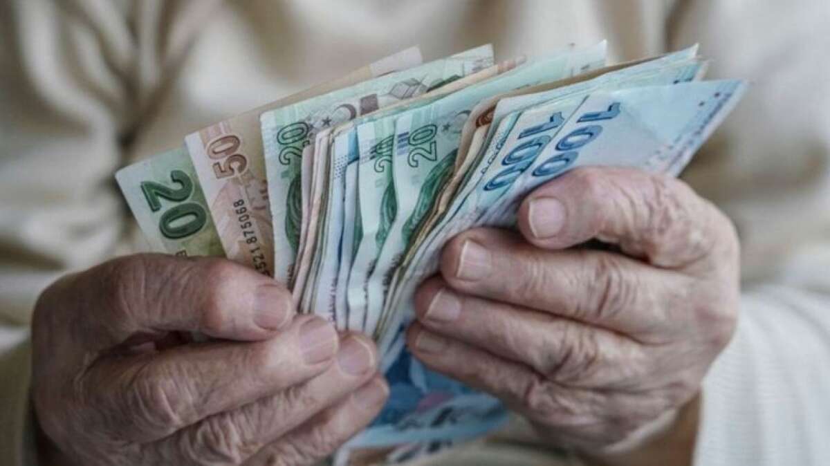Tüm emeklileri ilgilendiriyor! Bankalar zam sonrası promosyonları değiştirdi