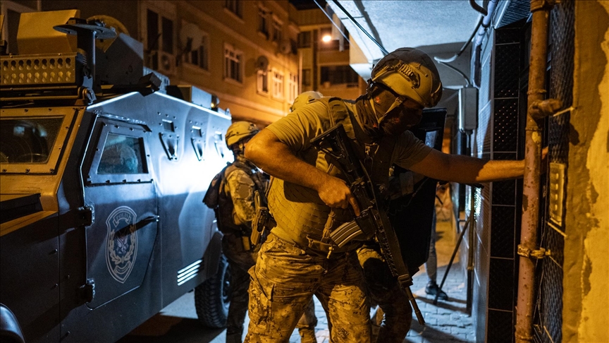 İçişleri Bakanı Ali Yerlikaya, 38