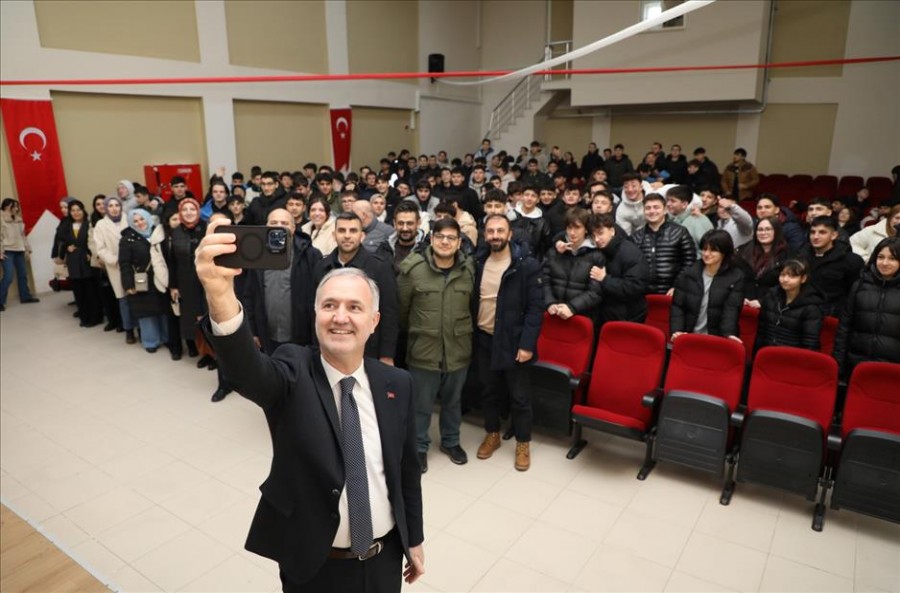 Genç Bakış programları kapsamında Hacı