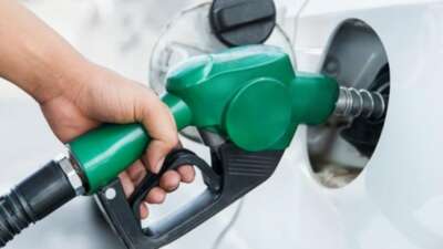 Akaryakıt ürünlerinden motorine litre başında