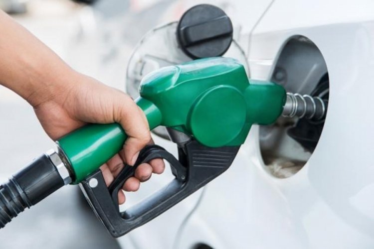 Akaryakıt ürünlerinden motorine litre