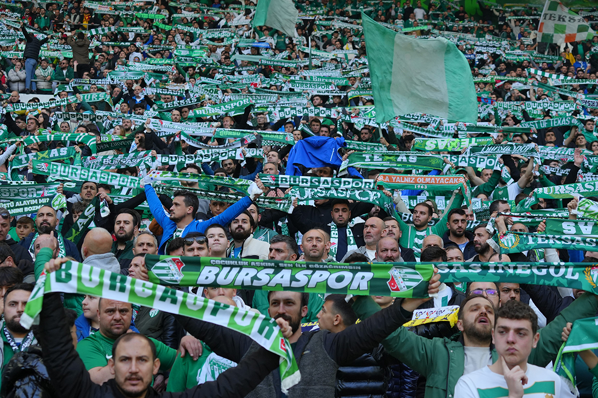 Profesyonel liglerde en çok seyircisi olan ikinci takım Bursaspor oldu