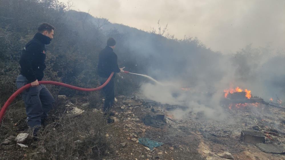 Bursa'nın Orhangazi ilçesinde bir barakada