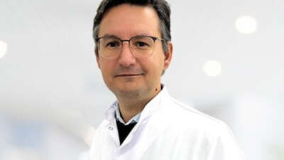 Skolyoz, buluğ çağında ilerleyebilir