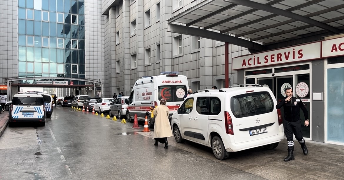 Bursa’da Öğretmene doğum günü sürprizi 14 öğrenciyi zehirledi