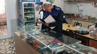 İnegöl’de Zabıta ekiplerinden okul kantinlerine denetim