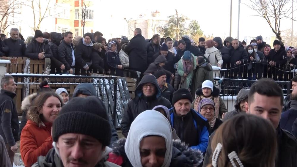 Bursa'da eksi 3 dereceyi bulan