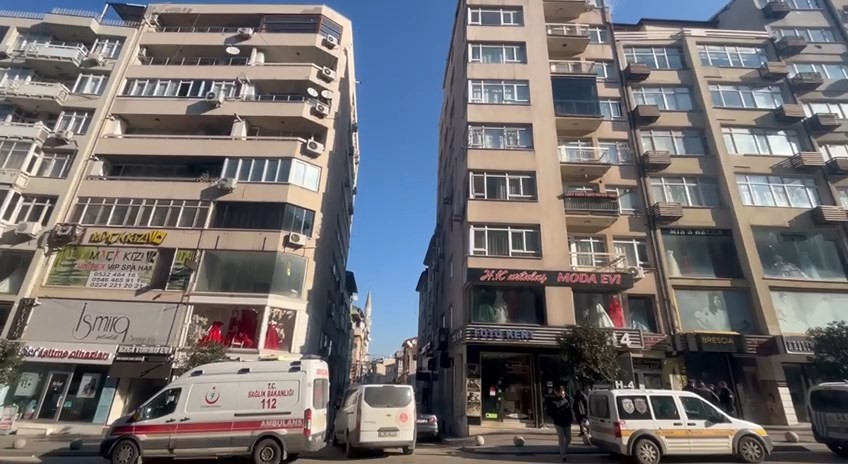 Bursa'da 21 yaşındaki genç kız,