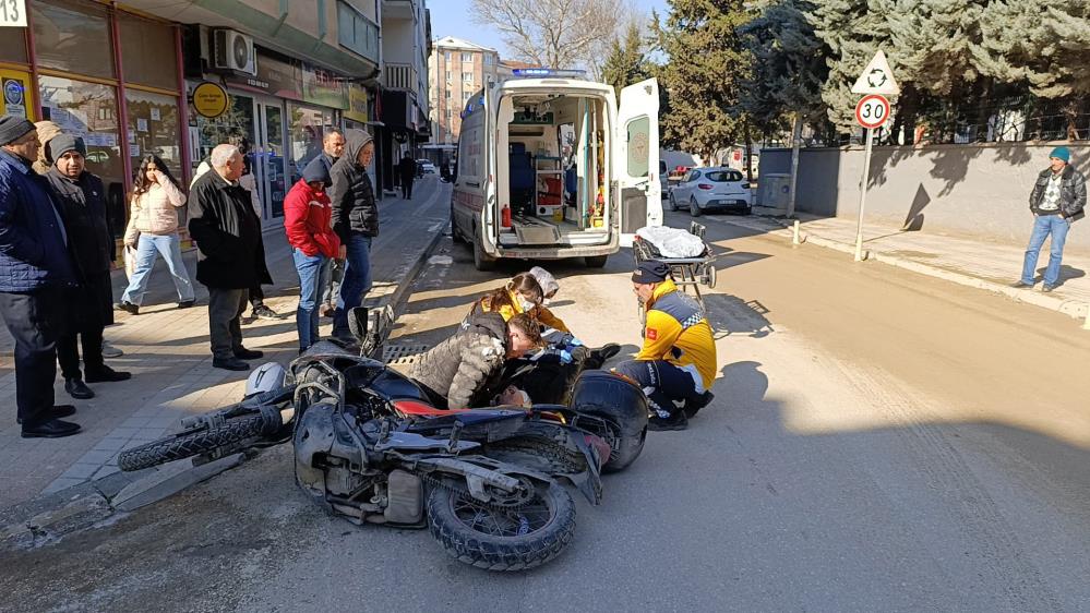 Bursa'nın İnegöl ilçesinde buzlanma sebebiyle